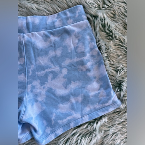 Champion Athletic Shorts, Size Medium - Picture 9 of 10